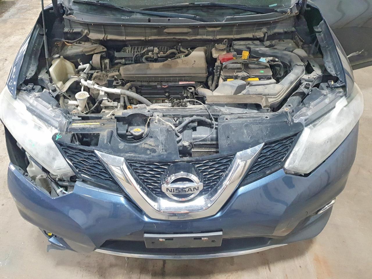 2015 NISSAN ROGUE