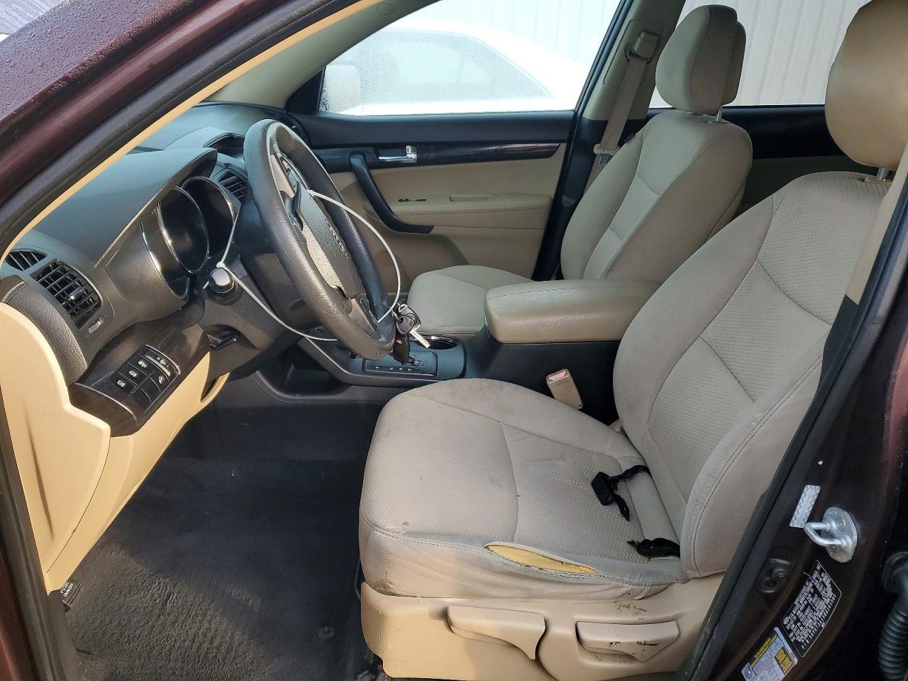 2011 KIA SORENTO