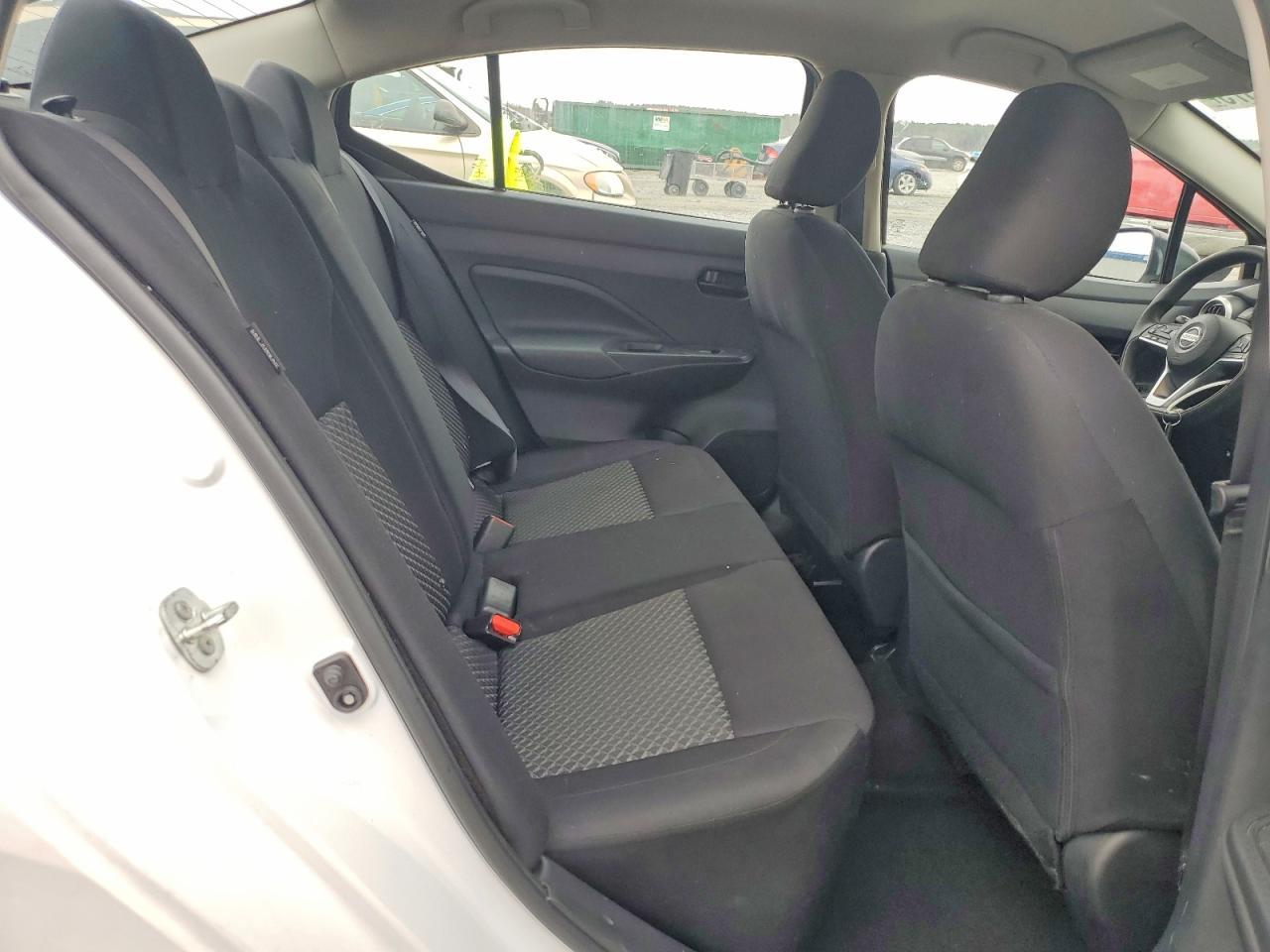 2022 NISSAN VERSA