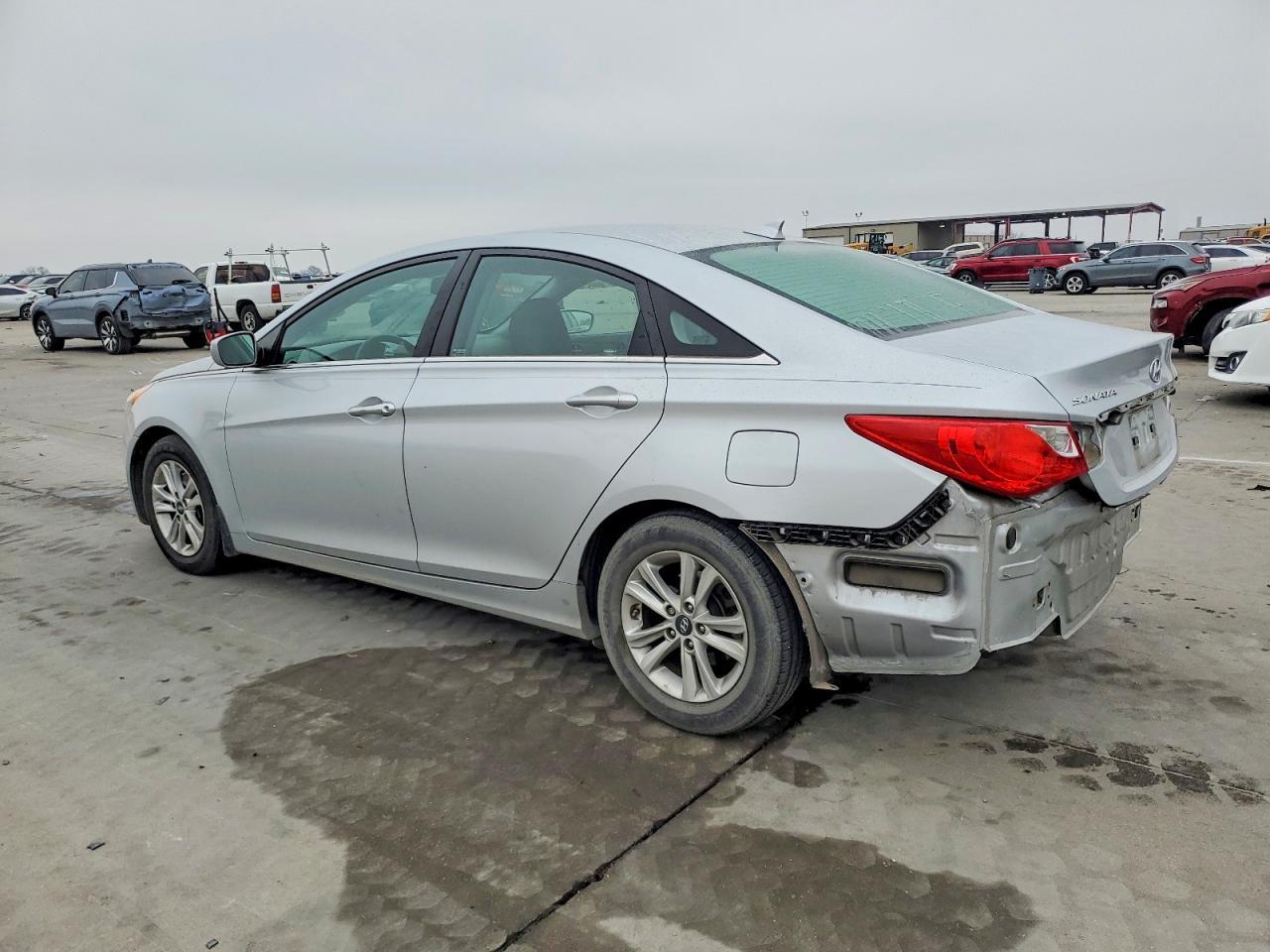 2013 HYUNDAI SONATA