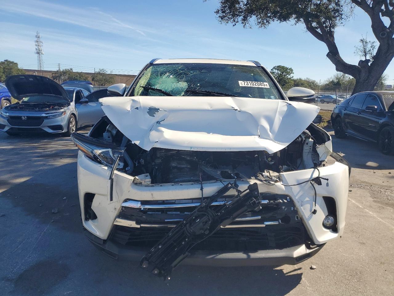2017 TOYOTA HIGHLANDER