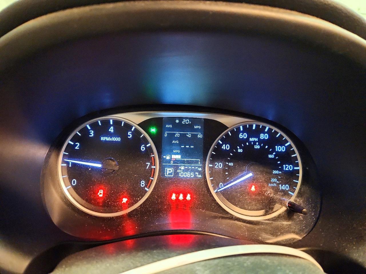 2021 NISSAN KICKS