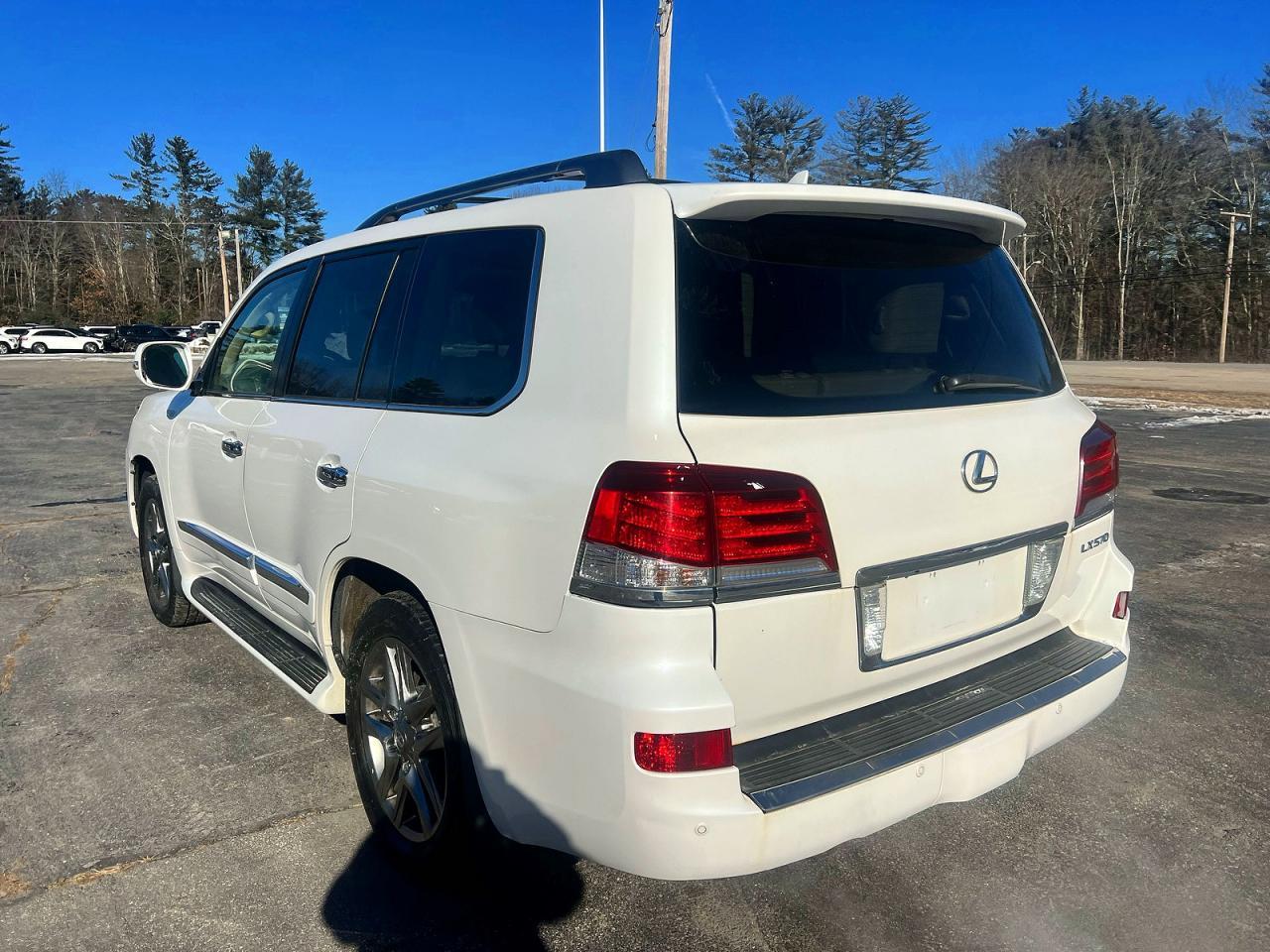 2014 LEXUS LX 570