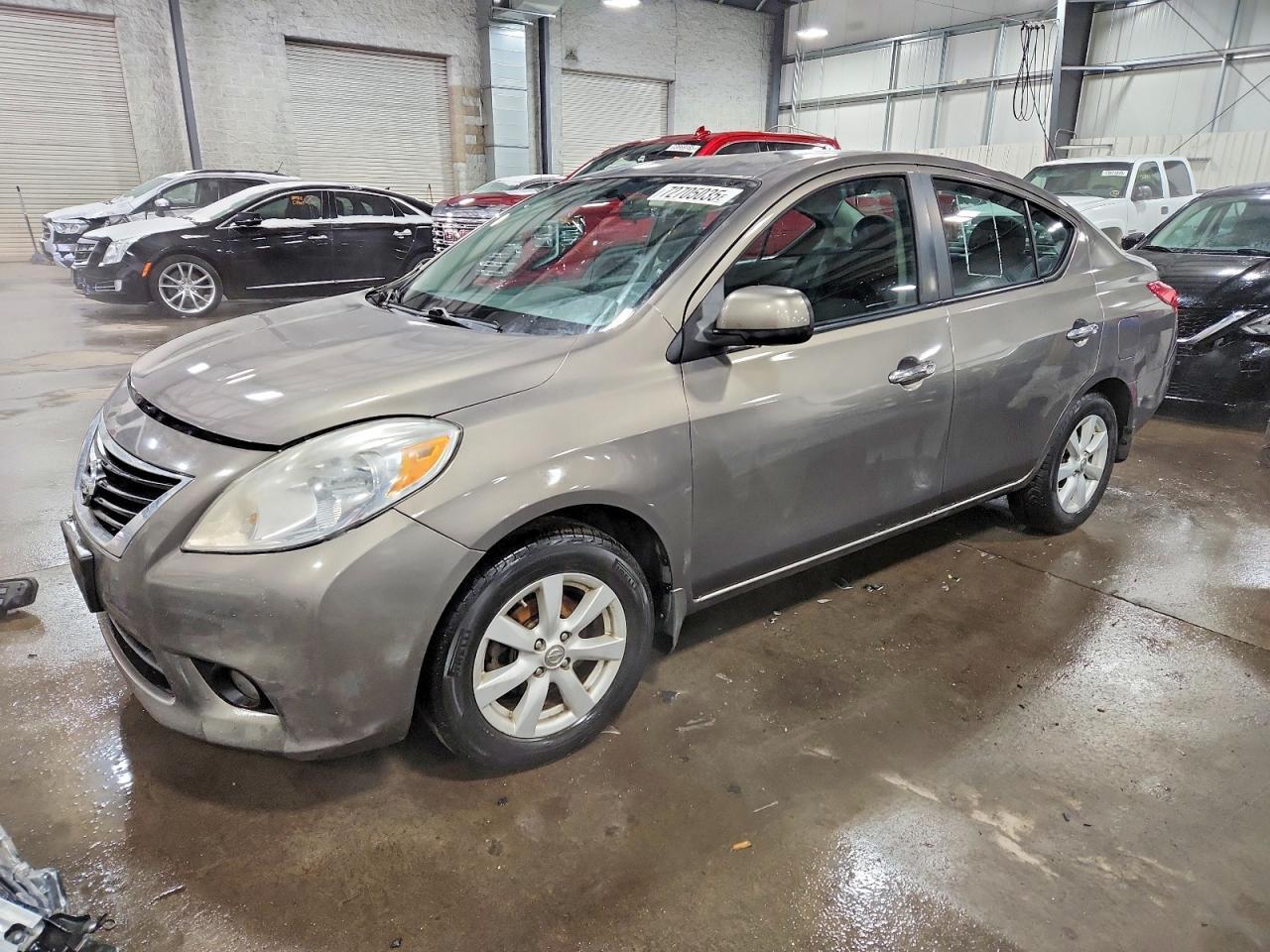 2012 NISSAN VERSA