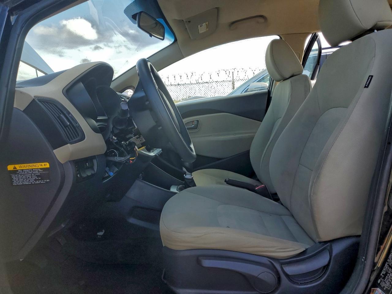 2013 KIA RIO