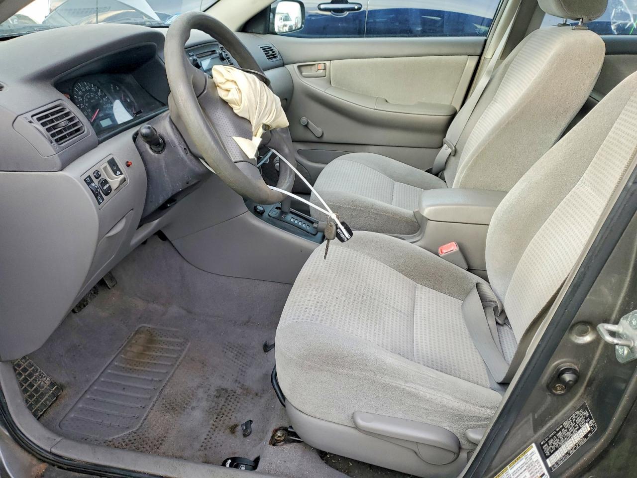 2005 TOYOTA COROLLA