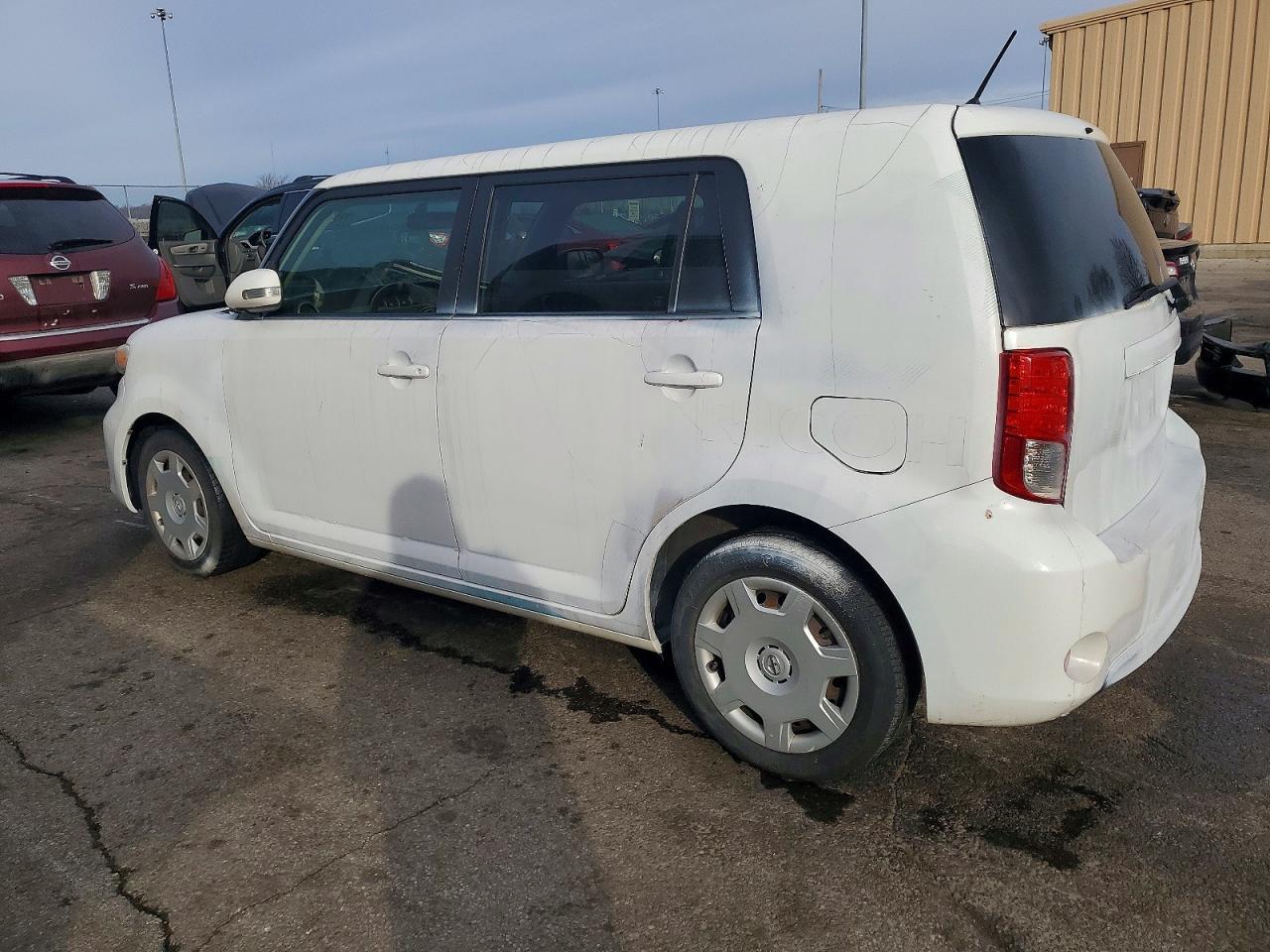 2014 TOYOTA SCION