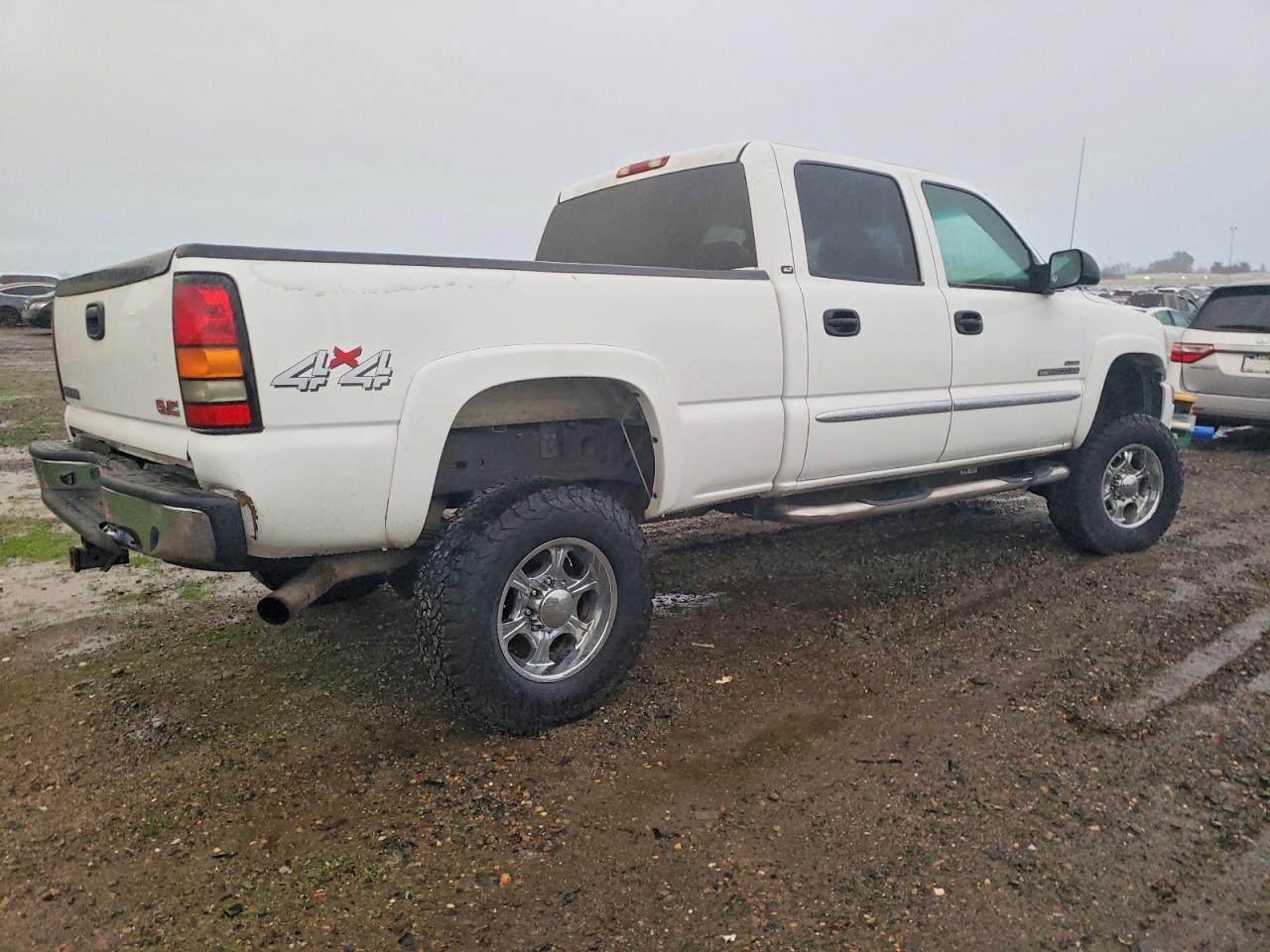 2004 GMC Sierra