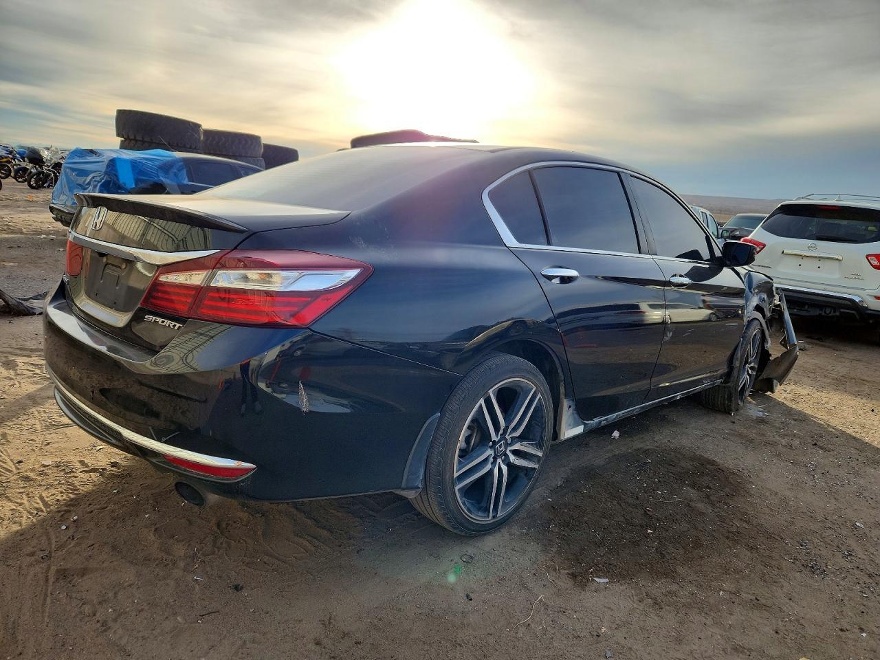 2017 HONDA ACCORD