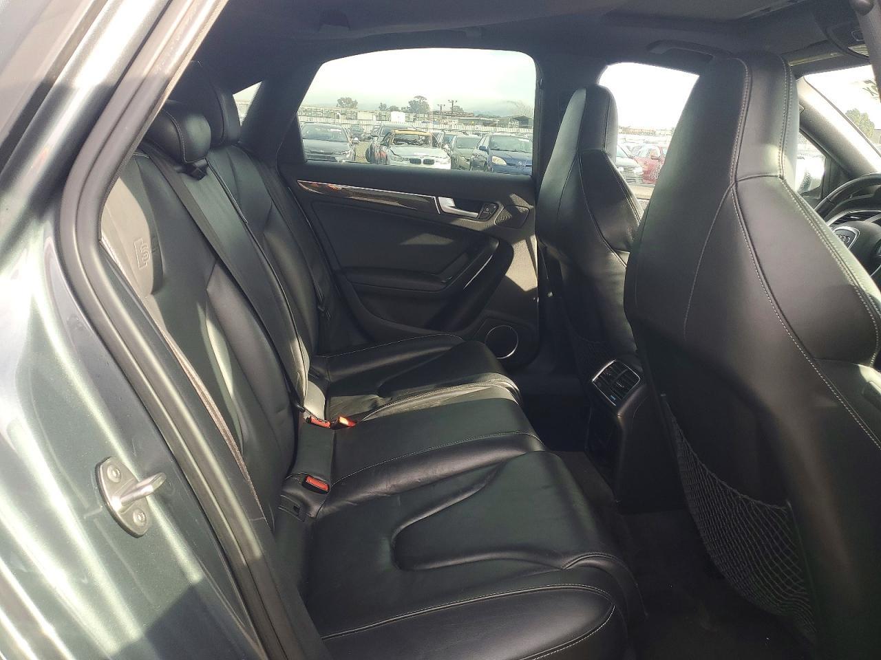 2012 AUDI S4