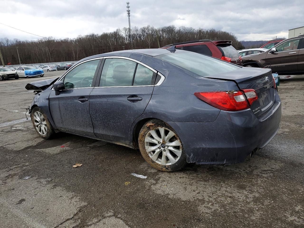 2016 SUBARU Legacy