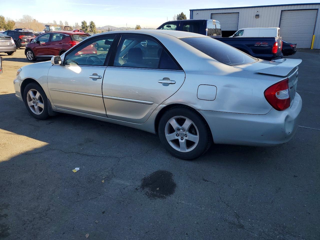 2003 TOYOTA CAMRY