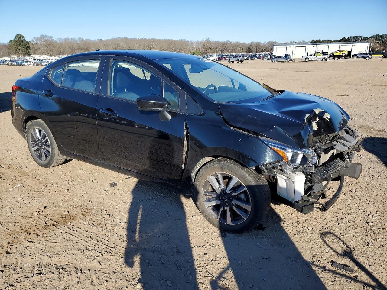 2023 NISSAN VERSA