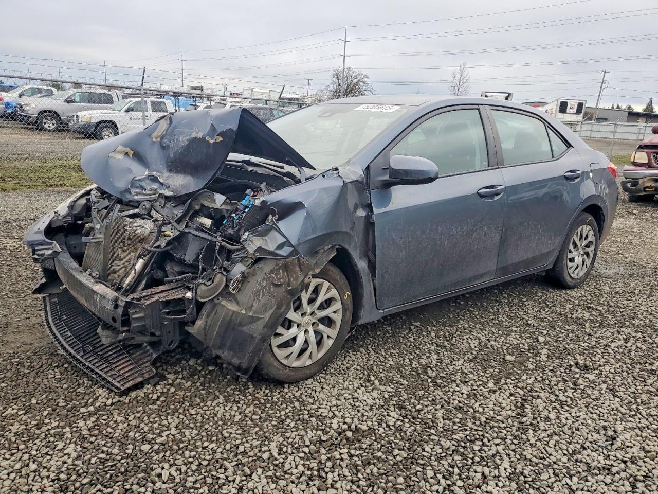 2017 TOYOTA COROLLA