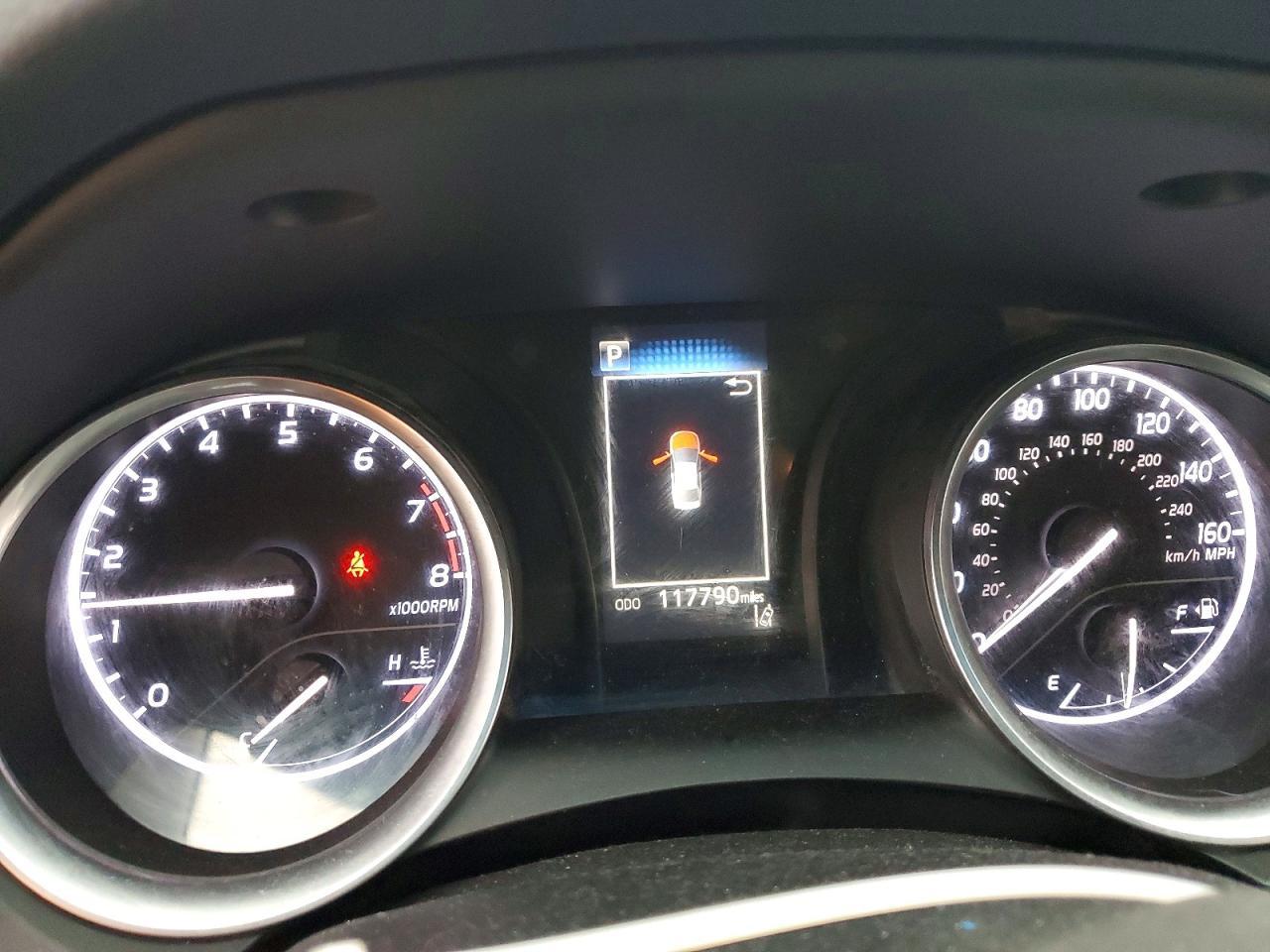 2018 TOYOTA CAMRY