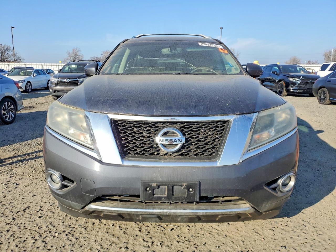 2014 NISSAN PATHFINDER