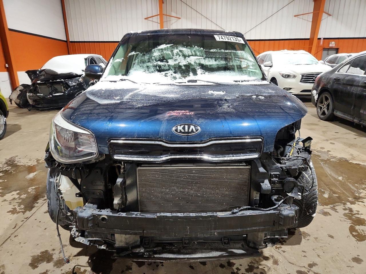 2017 KIA SOUL