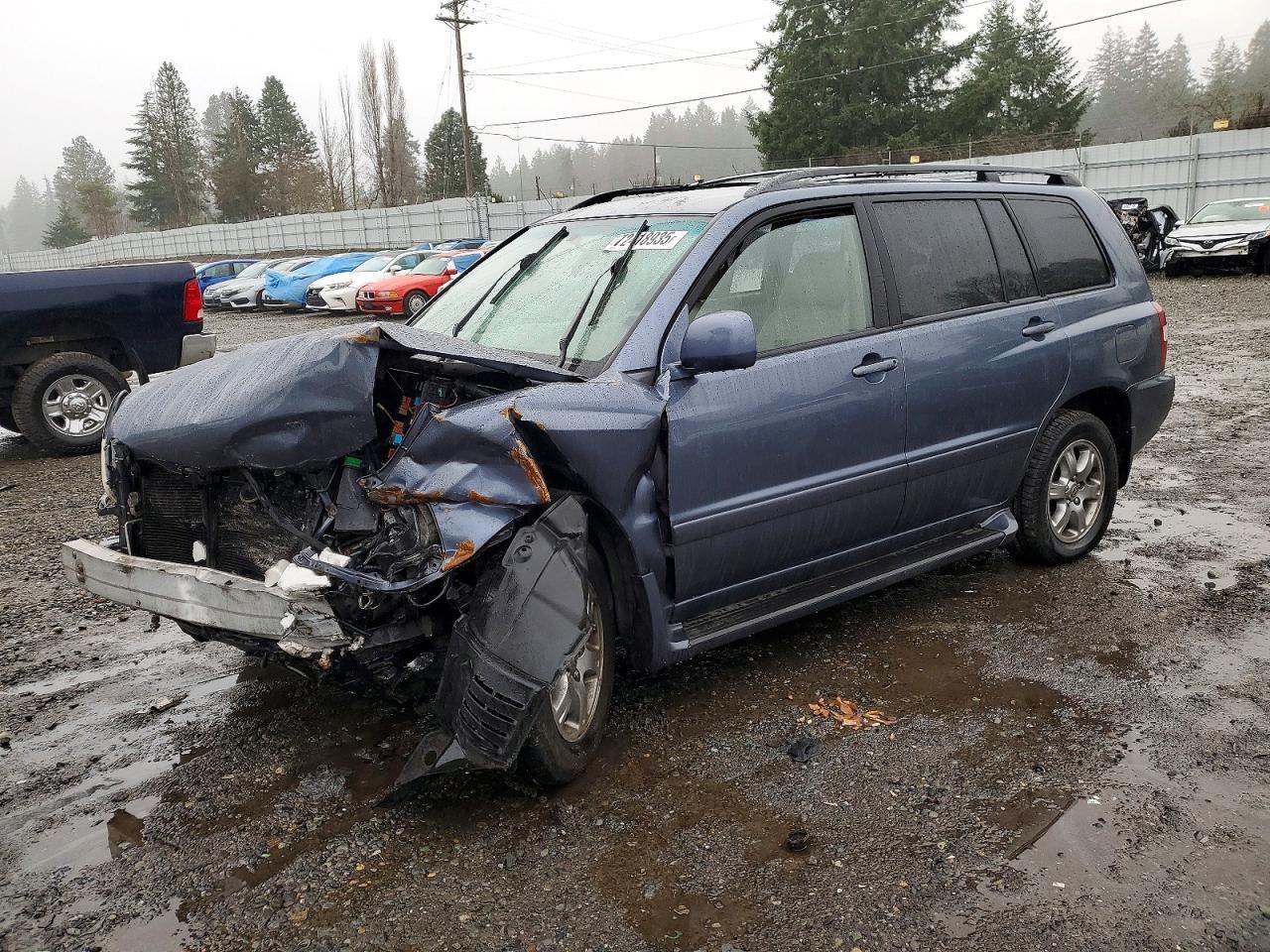 2005 TOYOTA HIGHLANDER