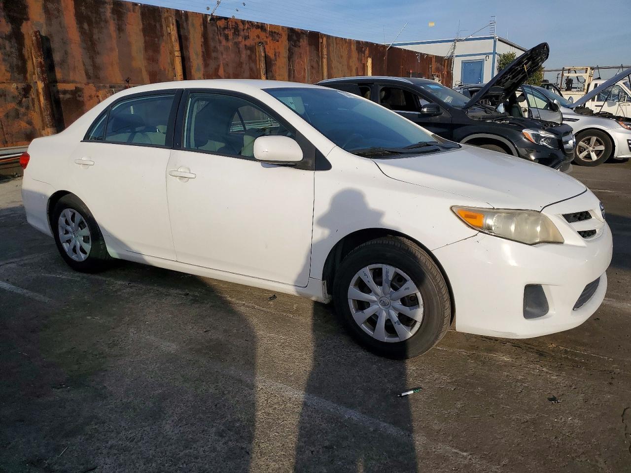 2011 TOYOTA COROLLA
