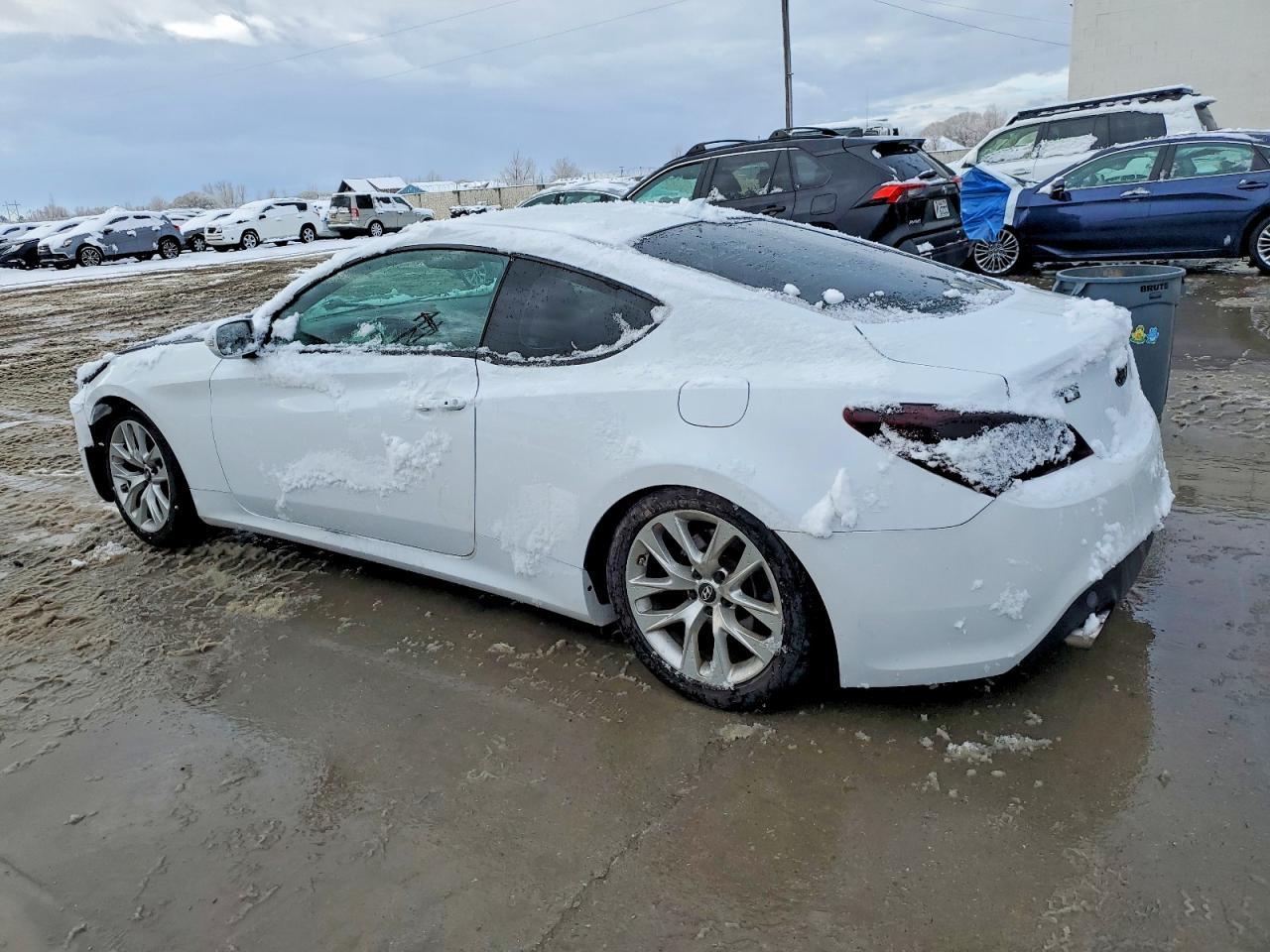 2015 HYUNDAI GENESIS