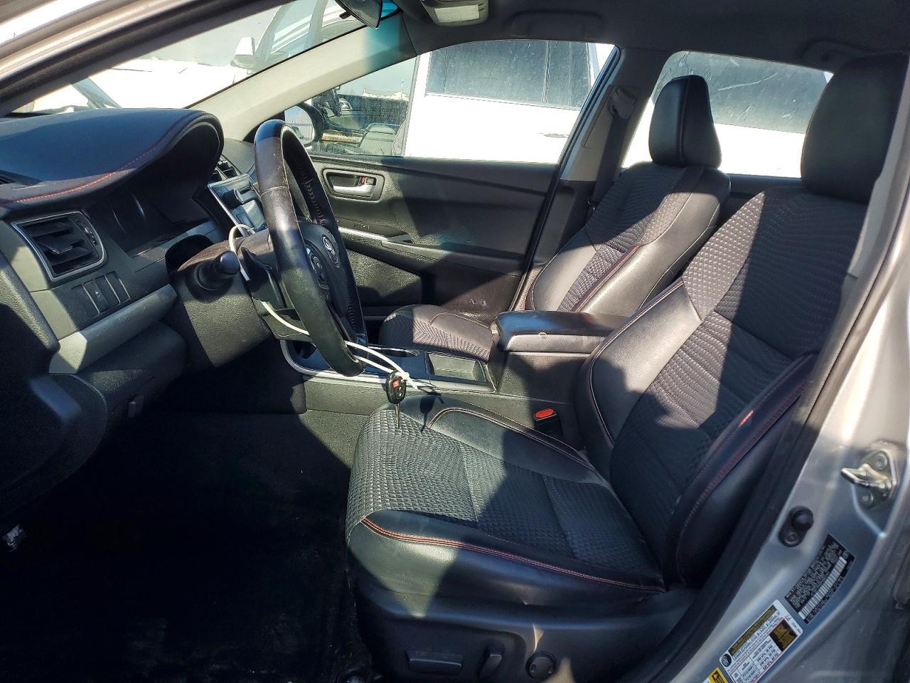2015 TOYOTA CAMRY