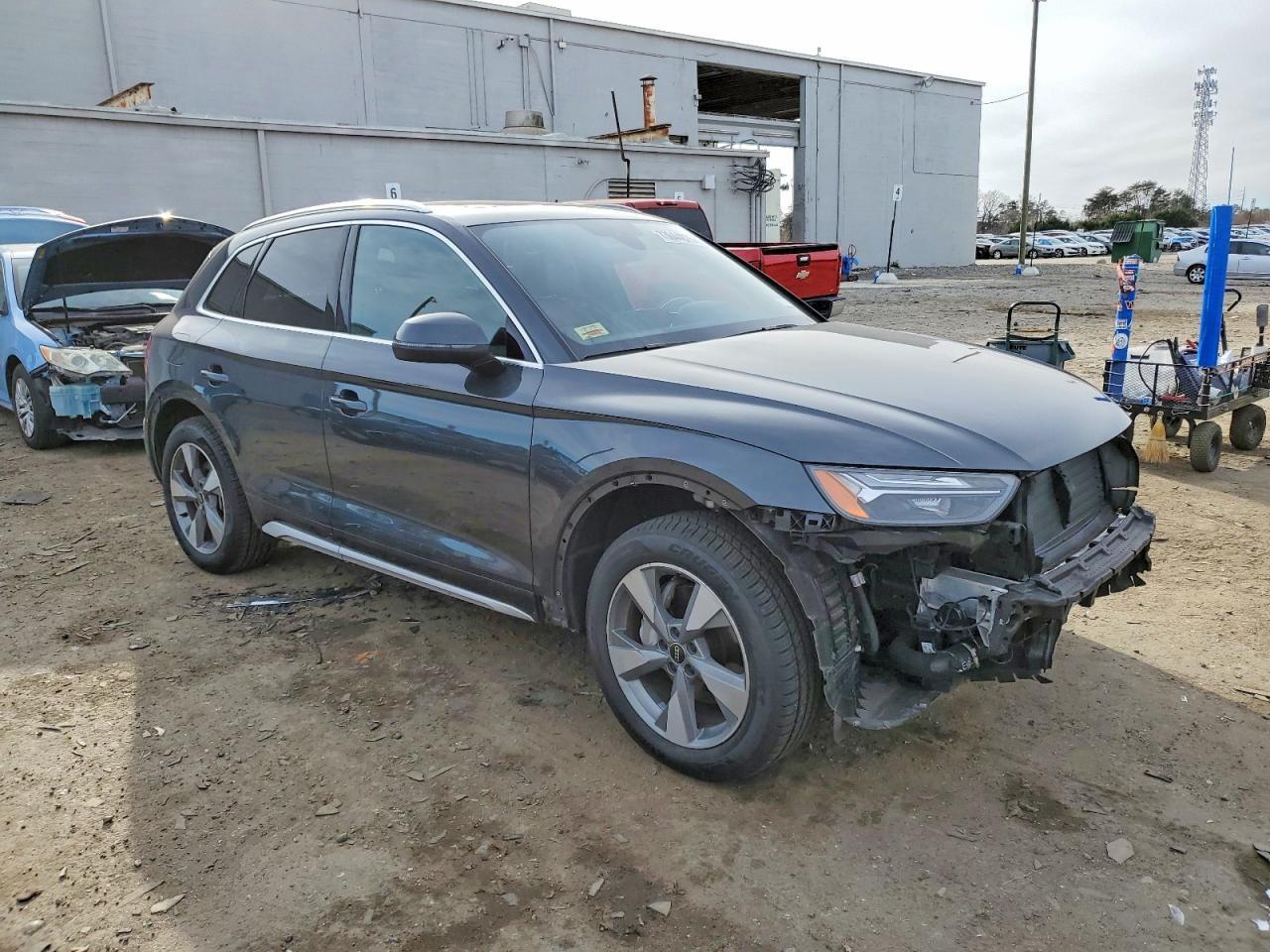 2024 AUDI Q5
