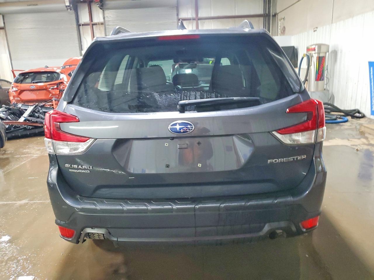 2021 SUBARU FORESTER