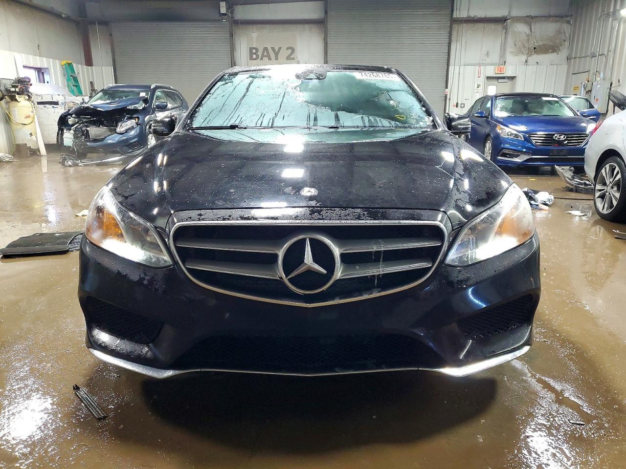 2014 MERCEDES-BENZ E-Class