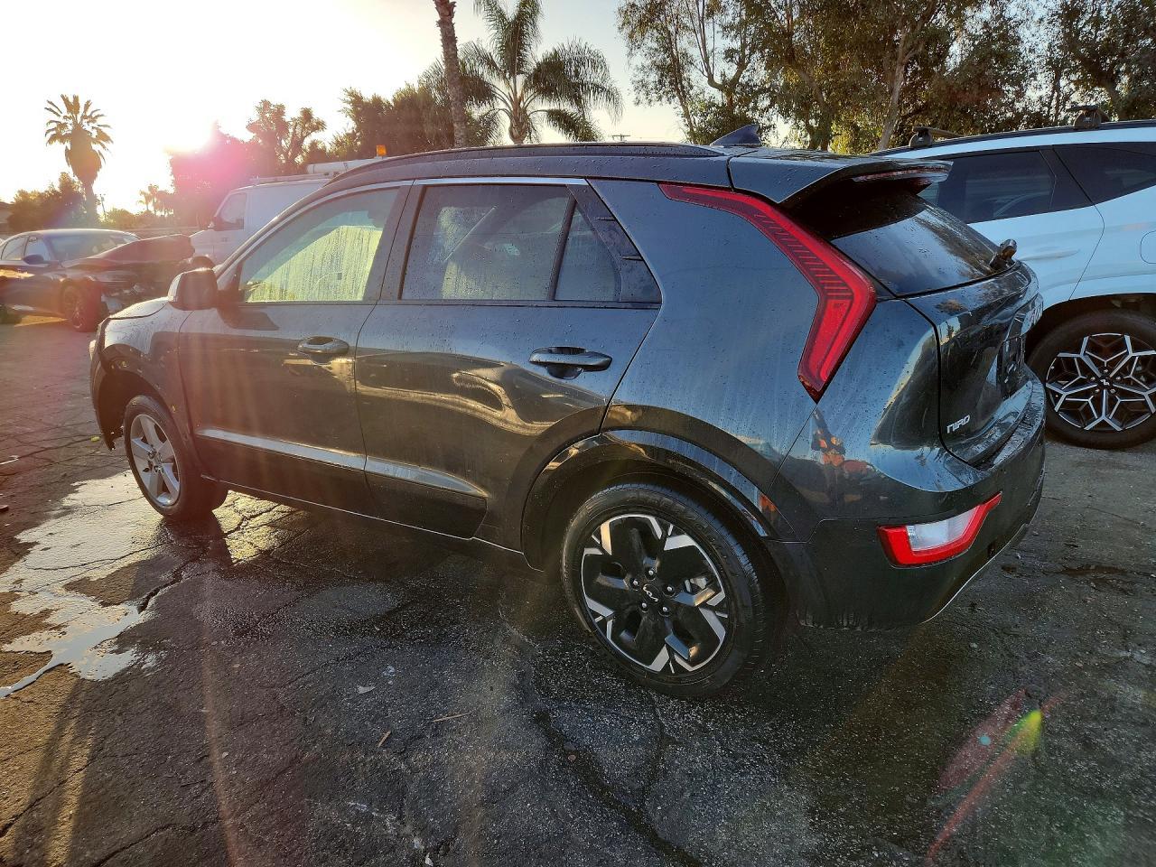 2023 KIA Niro