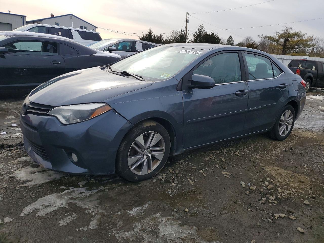 2014 TOYOTA COROLLA