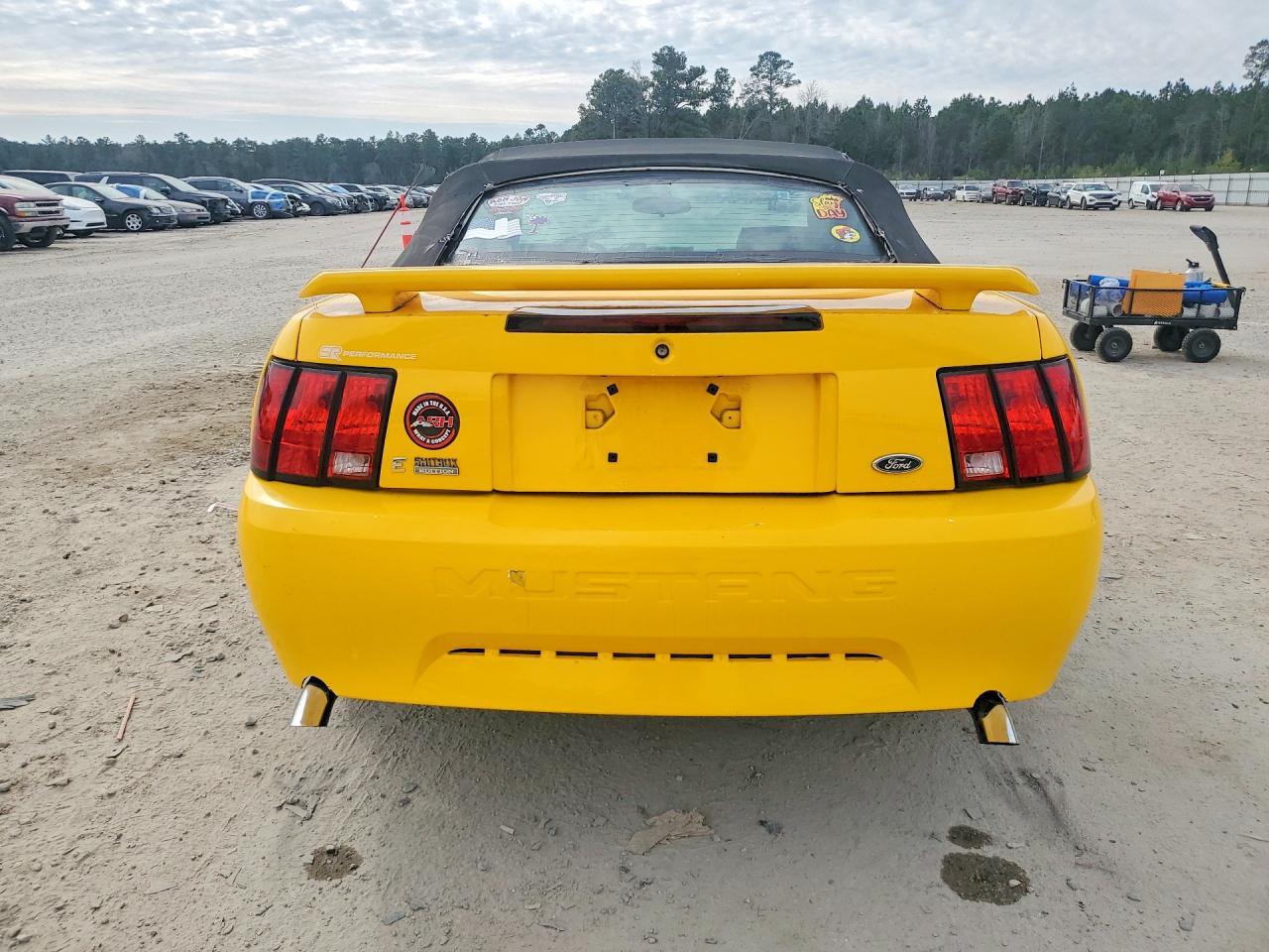 2004 FORD MUSTANG
