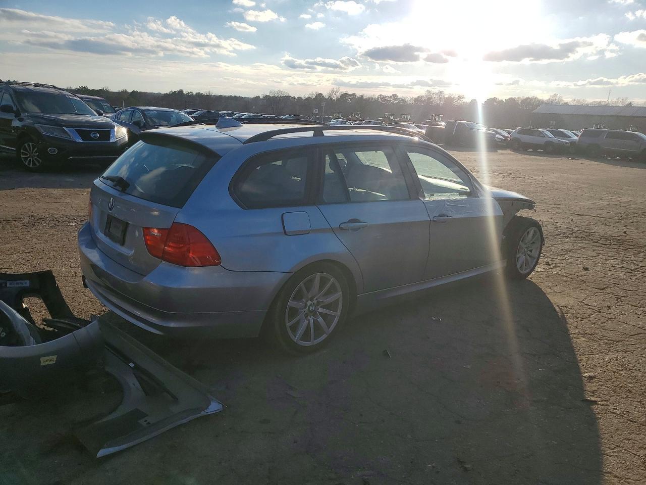 2009 BMW 3 SERIES