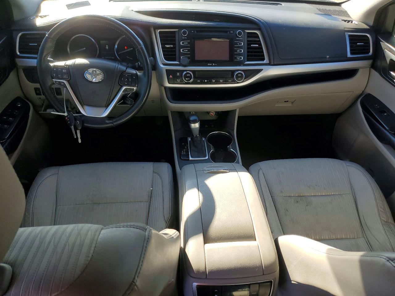 2014 TOYOTA HIGHLANDER
