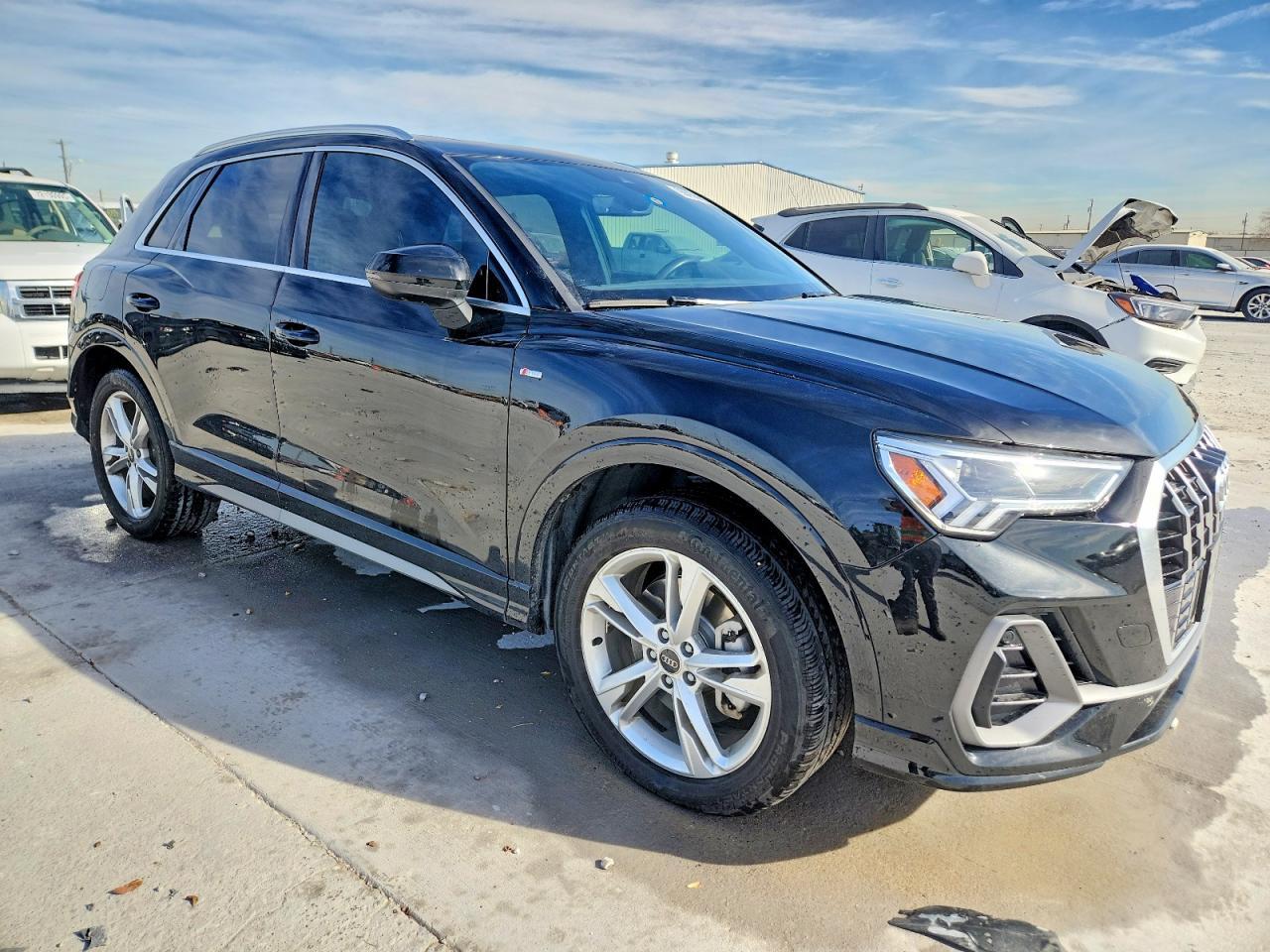 2024 AUDI Q3