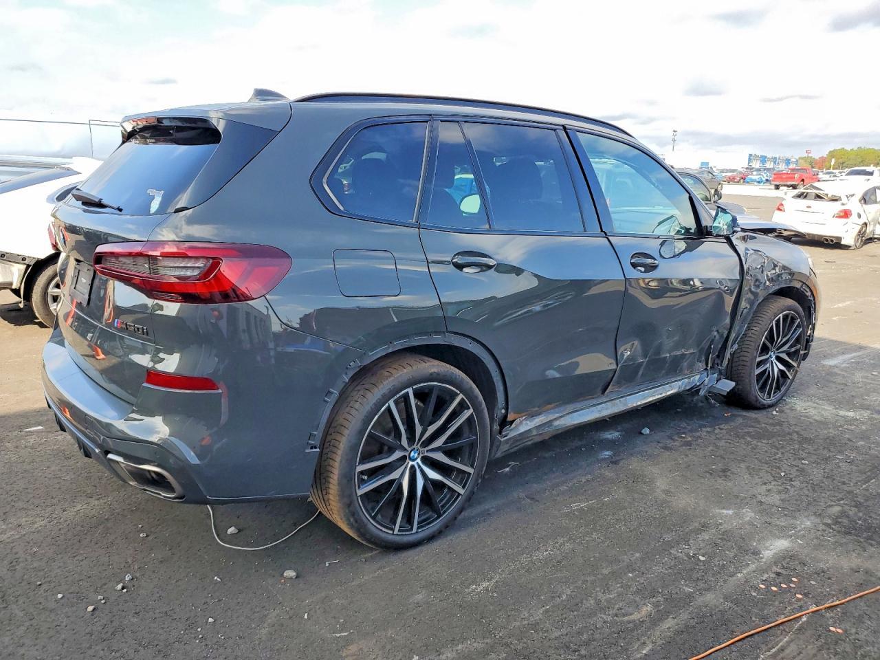 2023 BMW X5