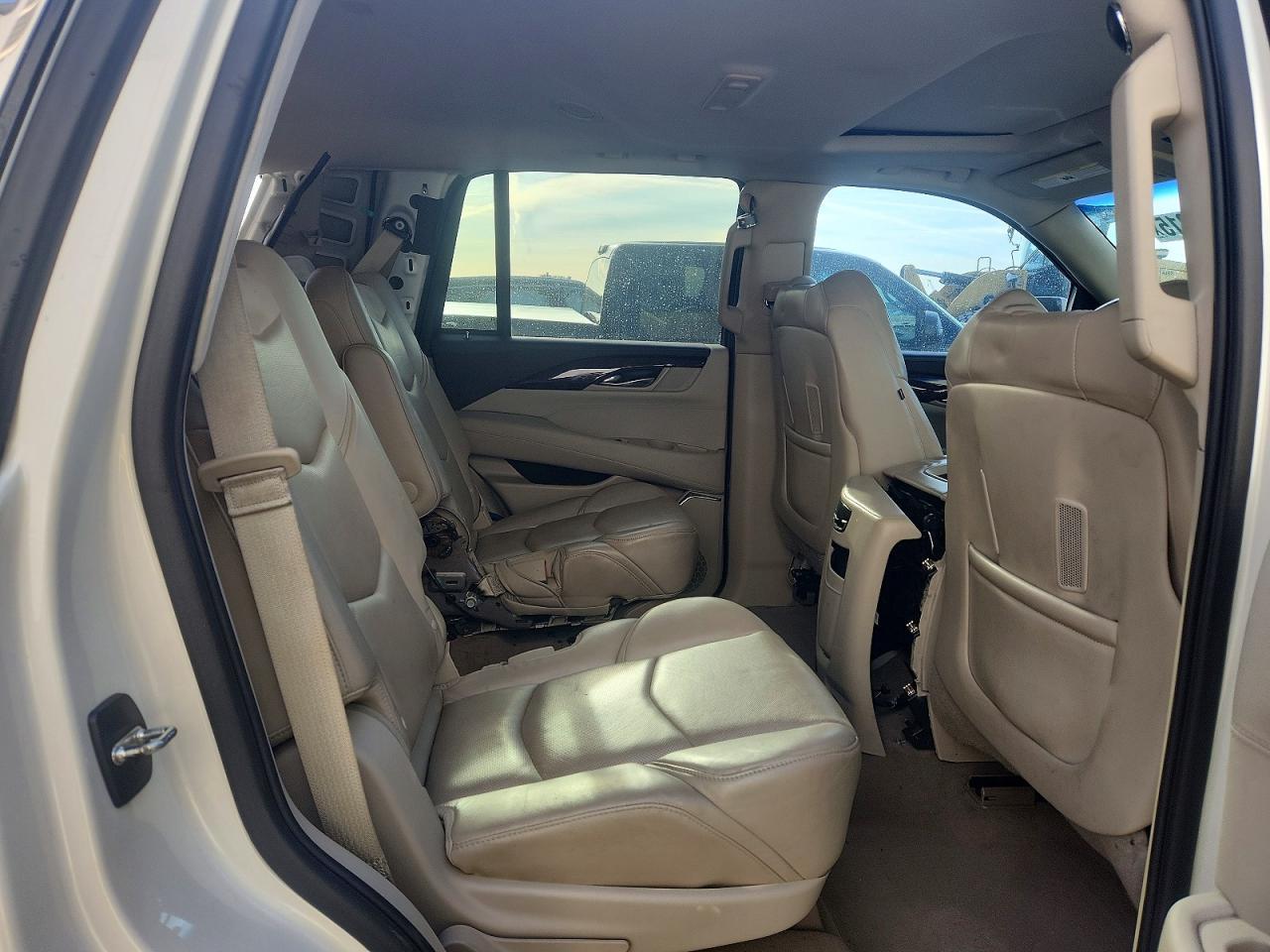 2015 CADILLAC ESCALADE