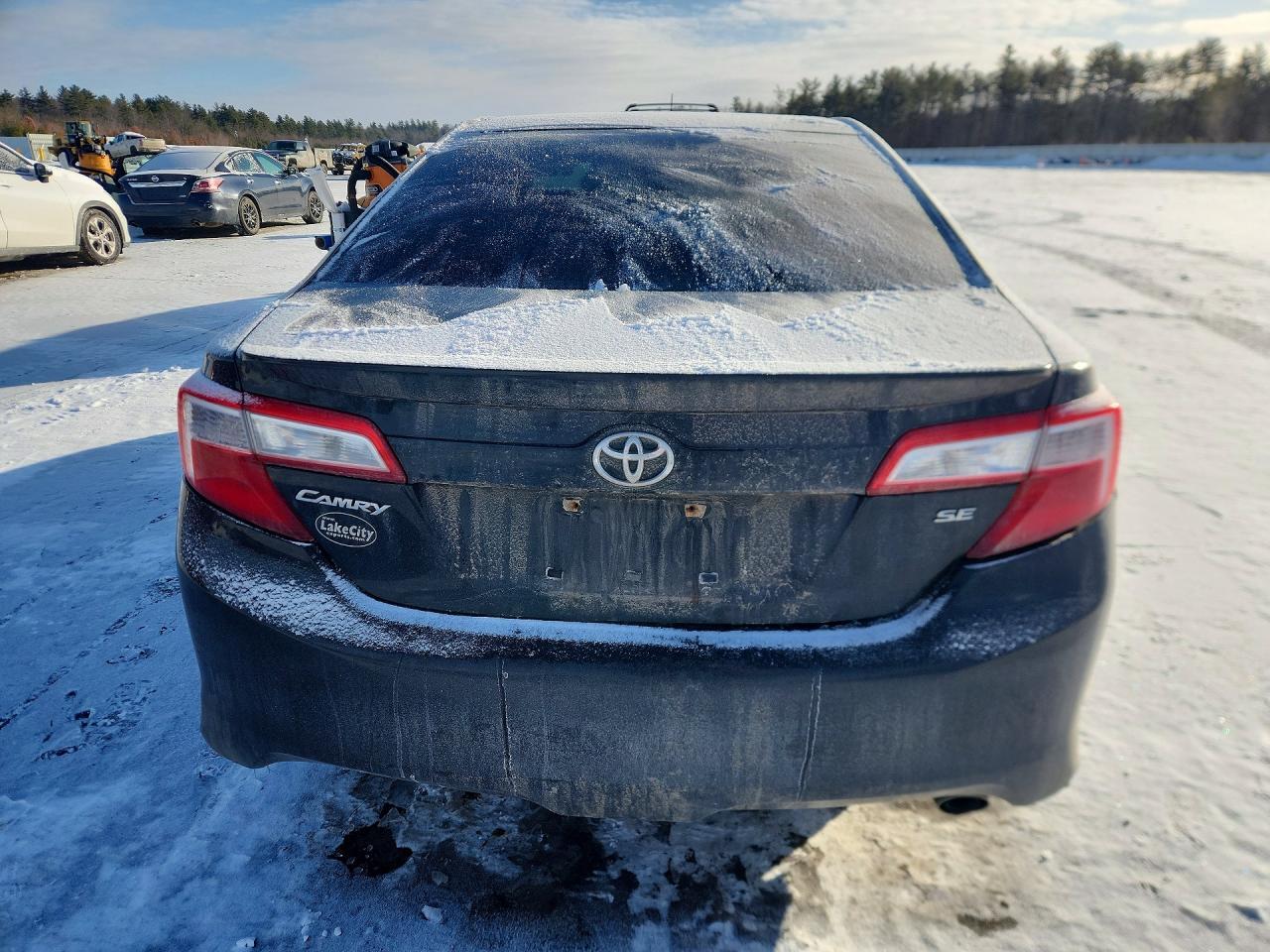 2014 TOYOTA CAMRY
