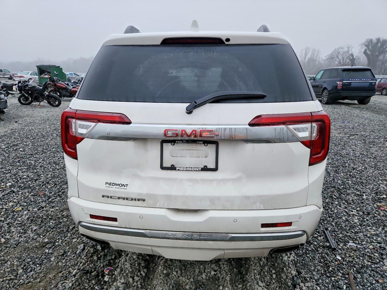 2022 GMC ACADIA