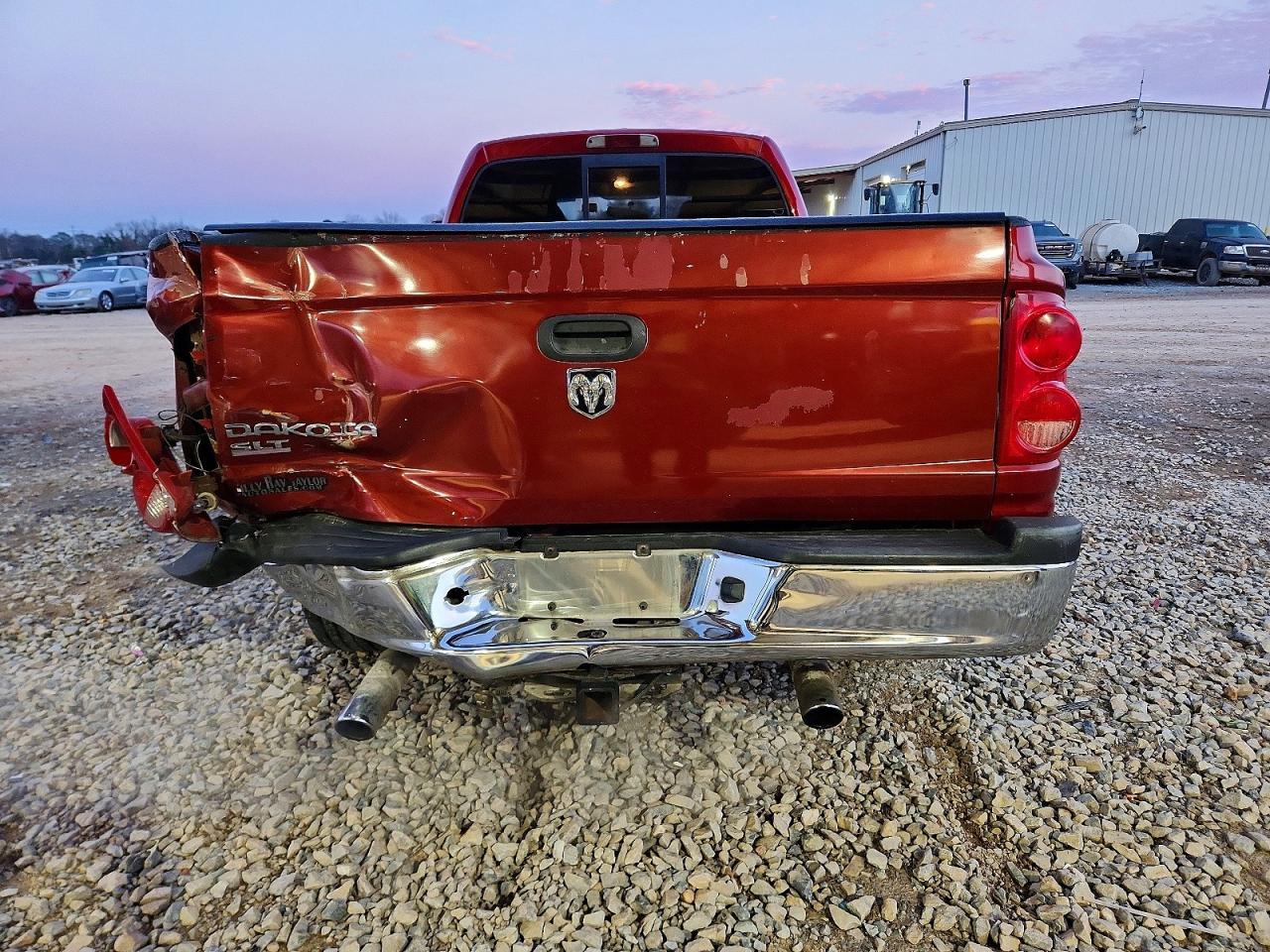 2006 DODGE Dakota