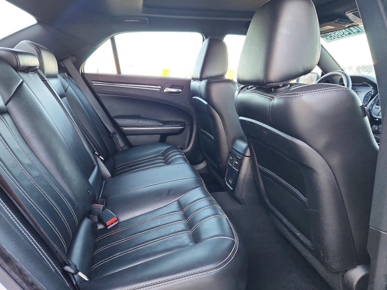 2023 CHRYSLER 300
