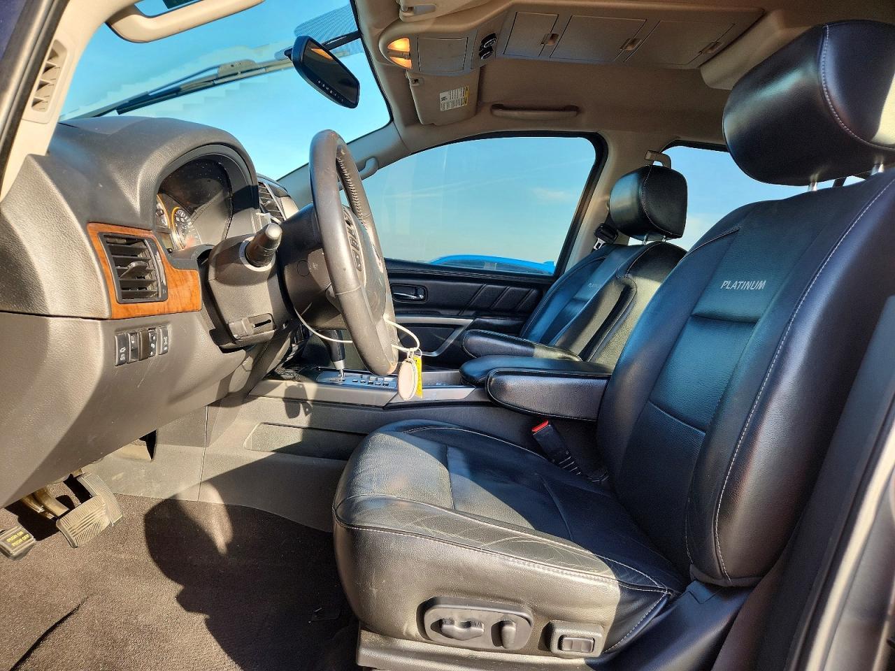 2015 NISSAN Armada