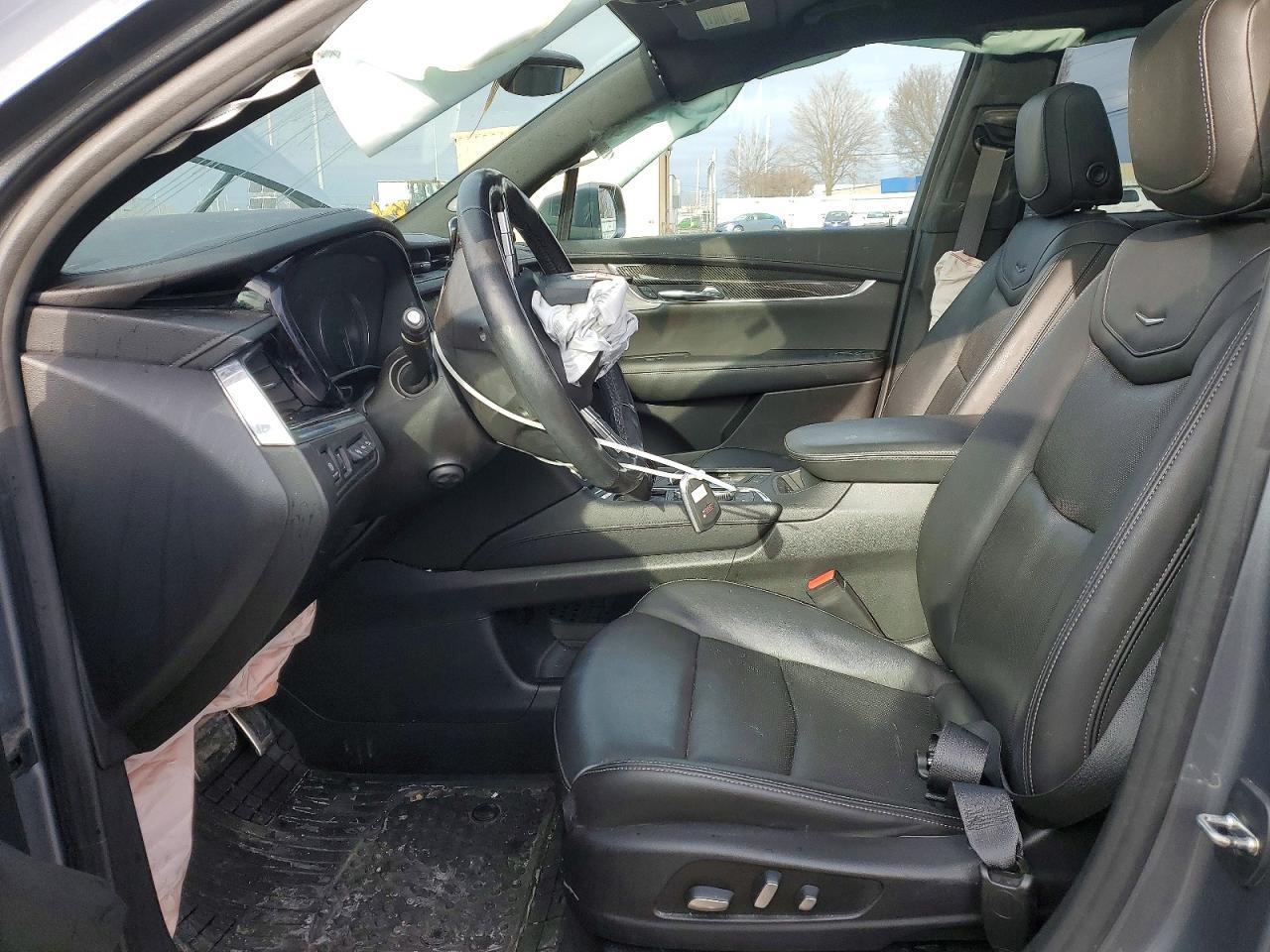 2020 CADILLAC XT6