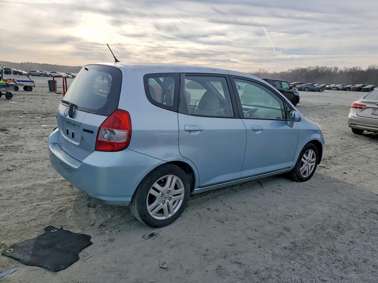 2007 HONDA FIT