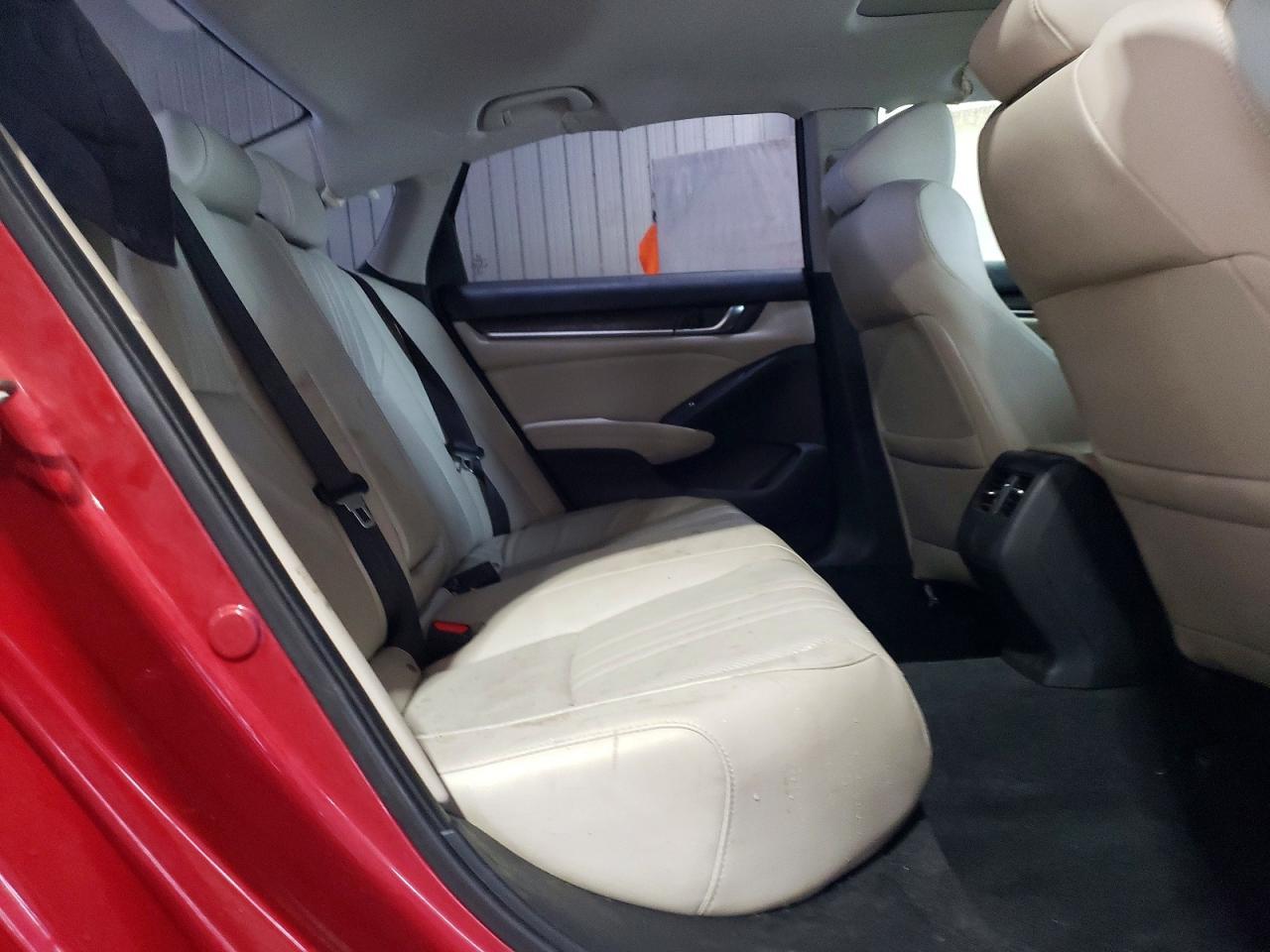 2018 HONDA ACCORD