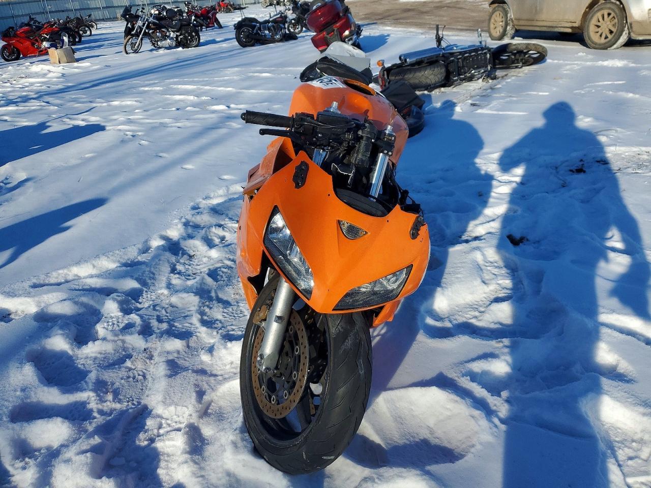 2005 HONDA Cbr600