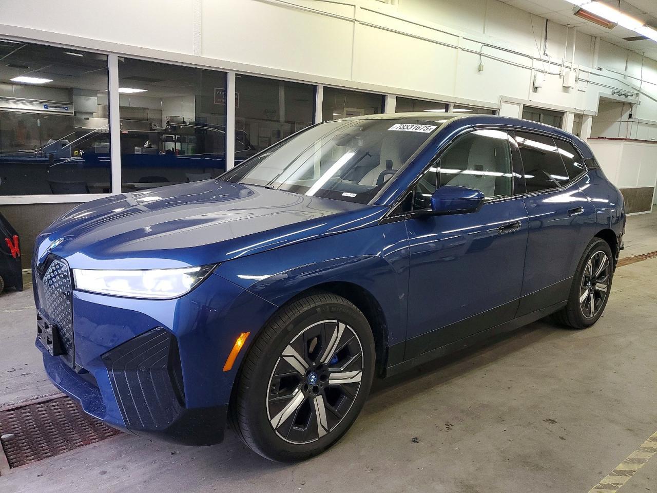 2024 BMW iX
