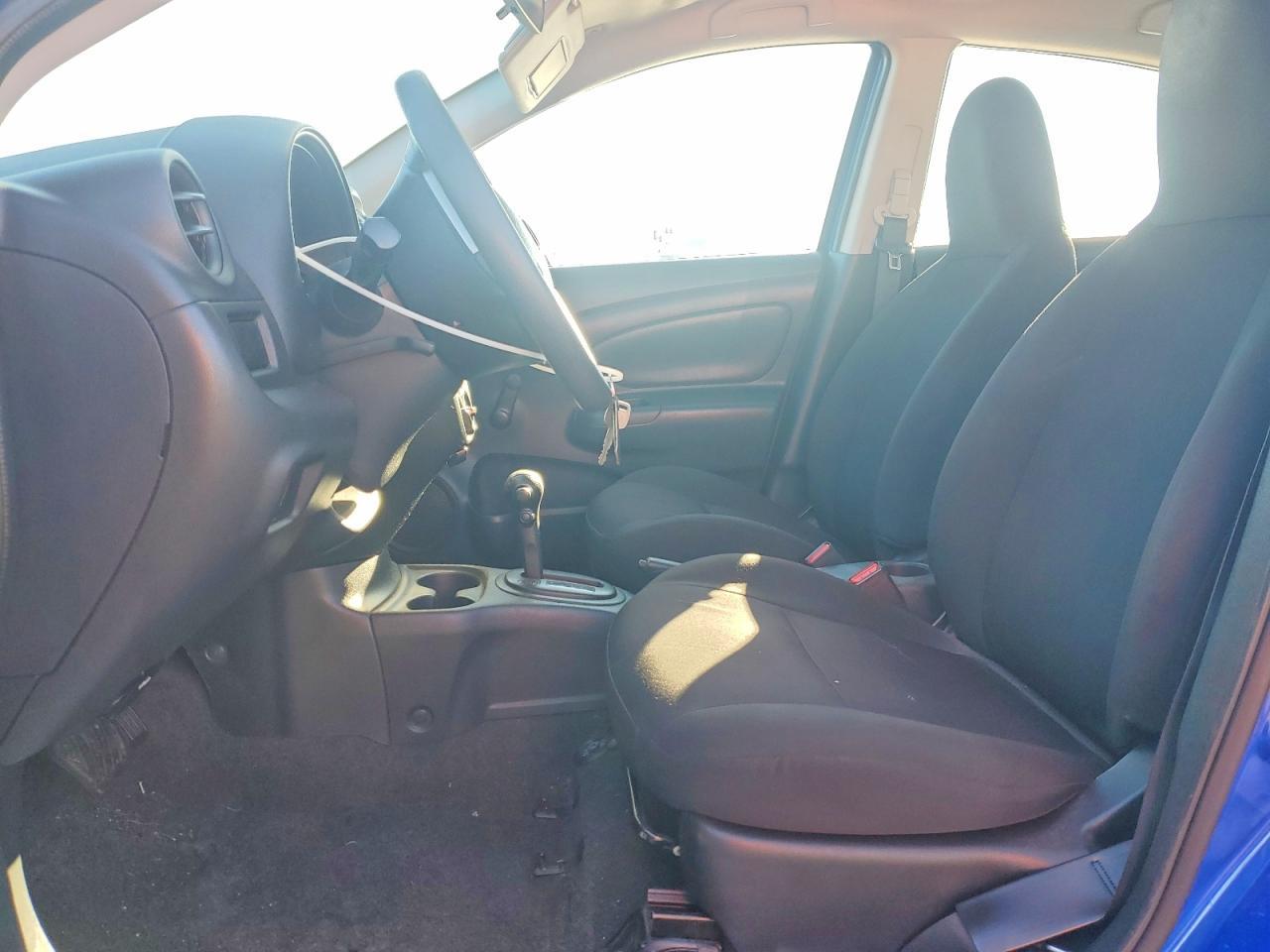 2015 NISSAN VERSA