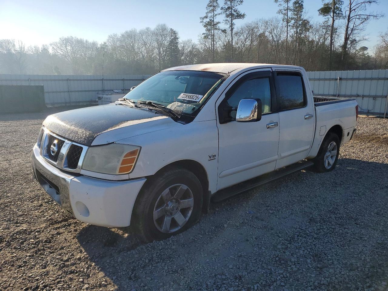 2004 NISSAN Titan