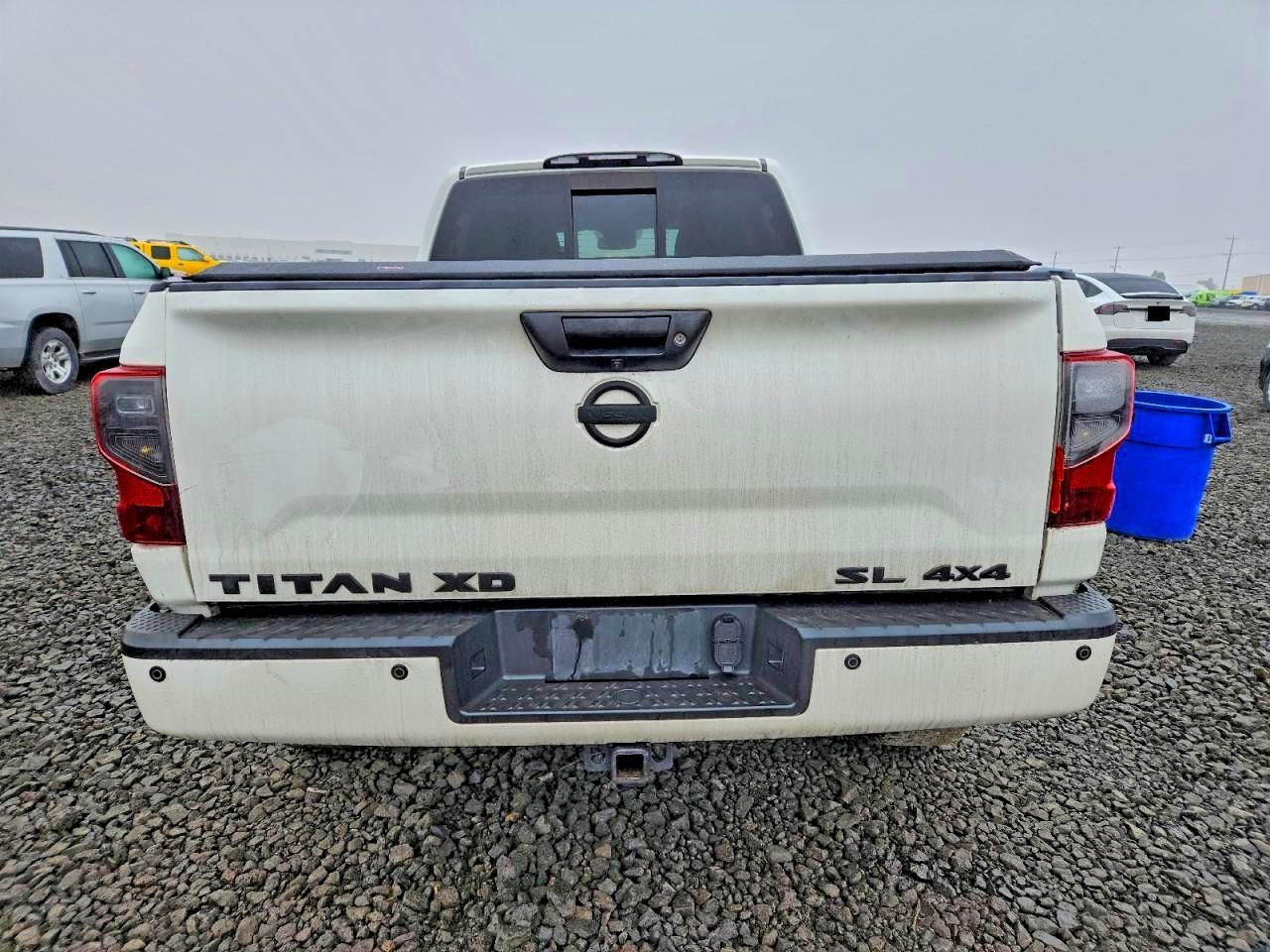 2016 NISSAN Titan