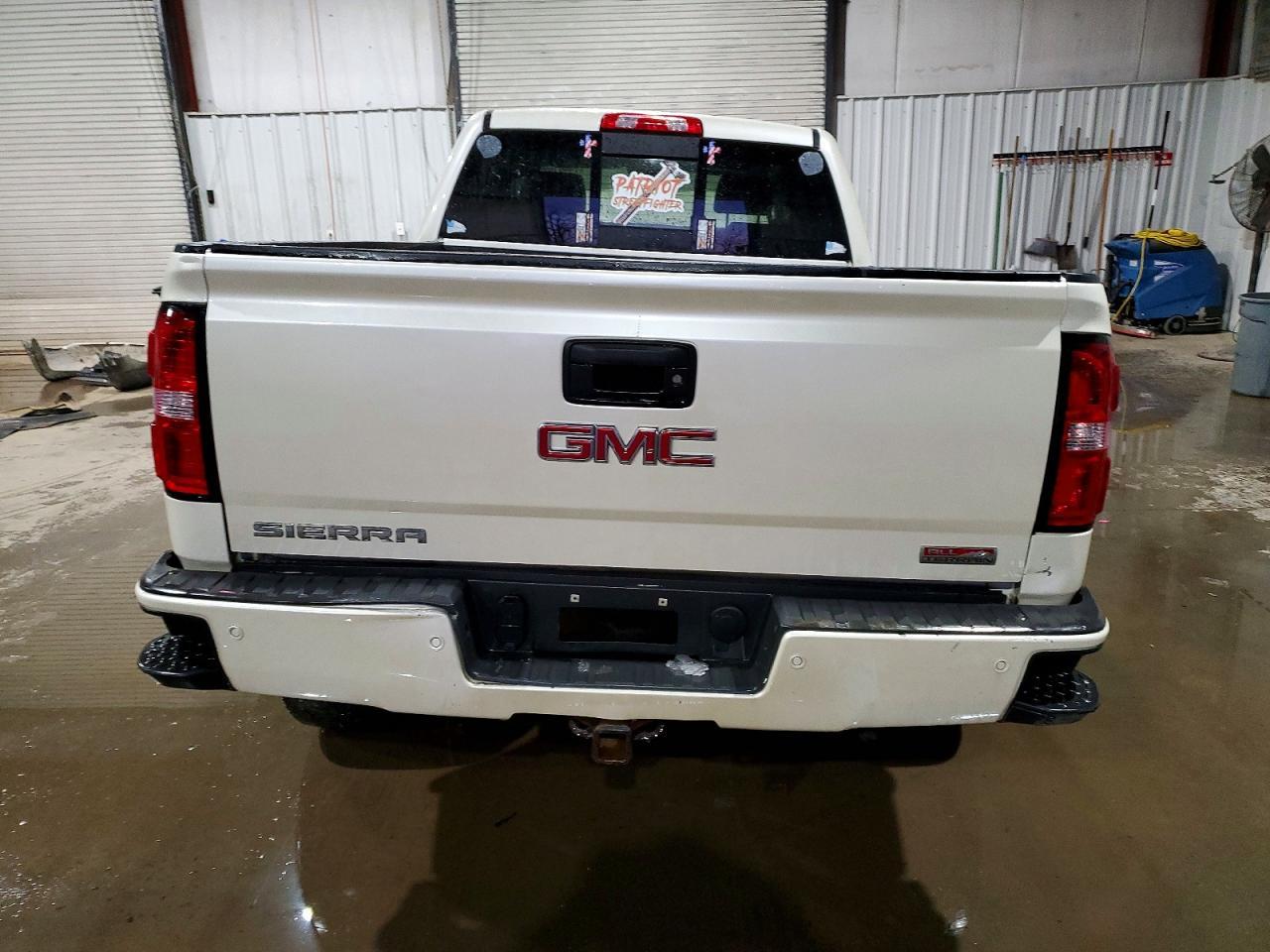 2015 GMC Sierra